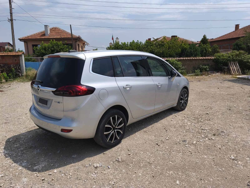 Opel Zafira 1.6 * Турбо* фабричен метан* 6+ 1 места* , снимка 5 - Автомобили и джипове - 51696445