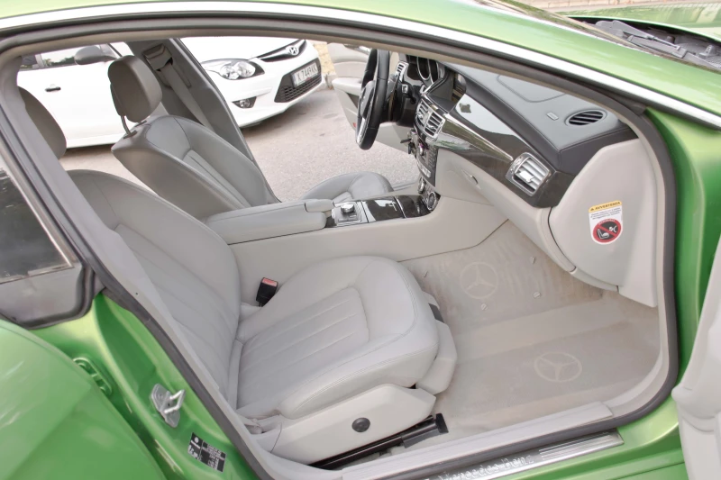 Mercedes-Benz CLS 350 AMG, снимка 10 - Автомобили и джипове - 51904868