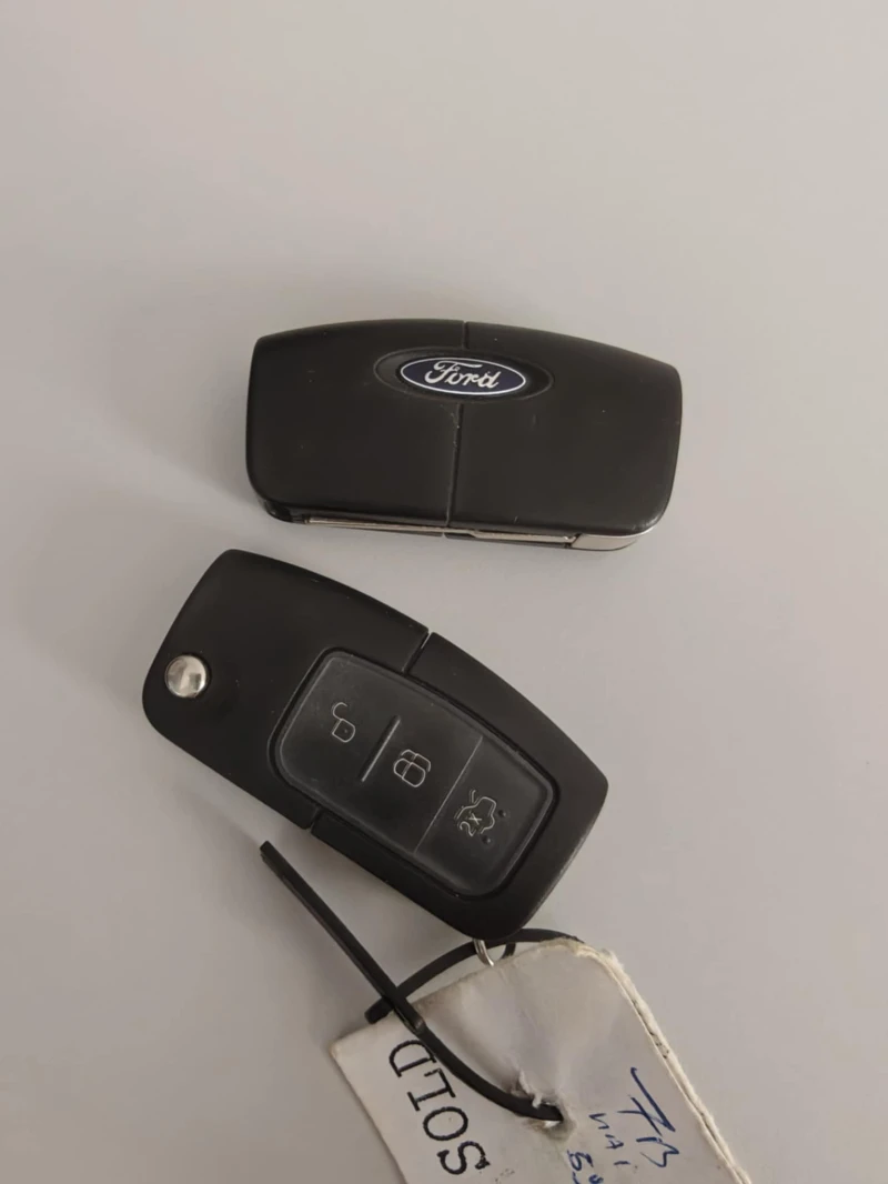 Ford Mondeo Газ / Бензин 1.6, снимка 14 - Автомобили и джипове - 52419669