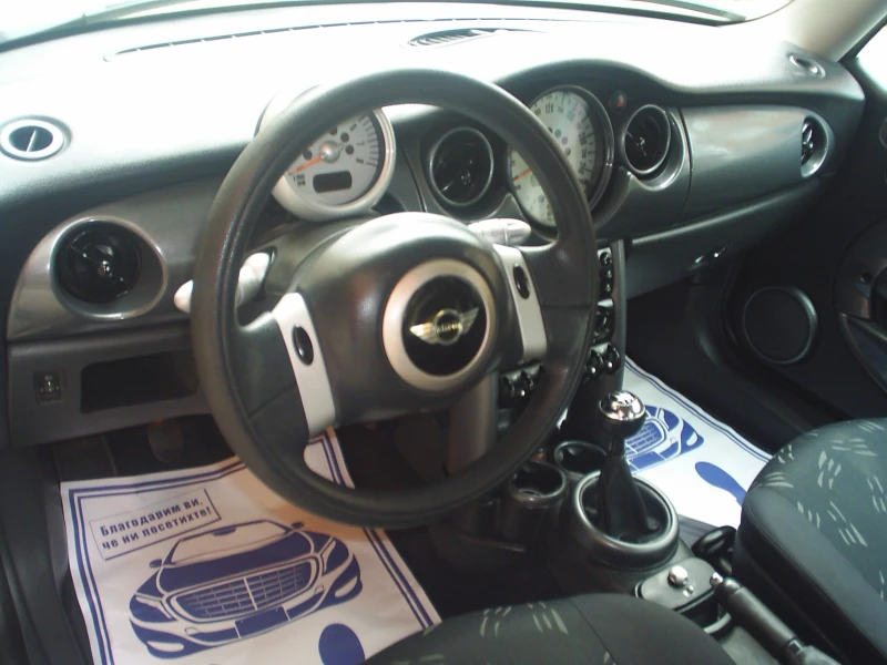 Mini One 1.6 16V 90 к.с, снимка 9 - Автомобили и джипове - 52639446