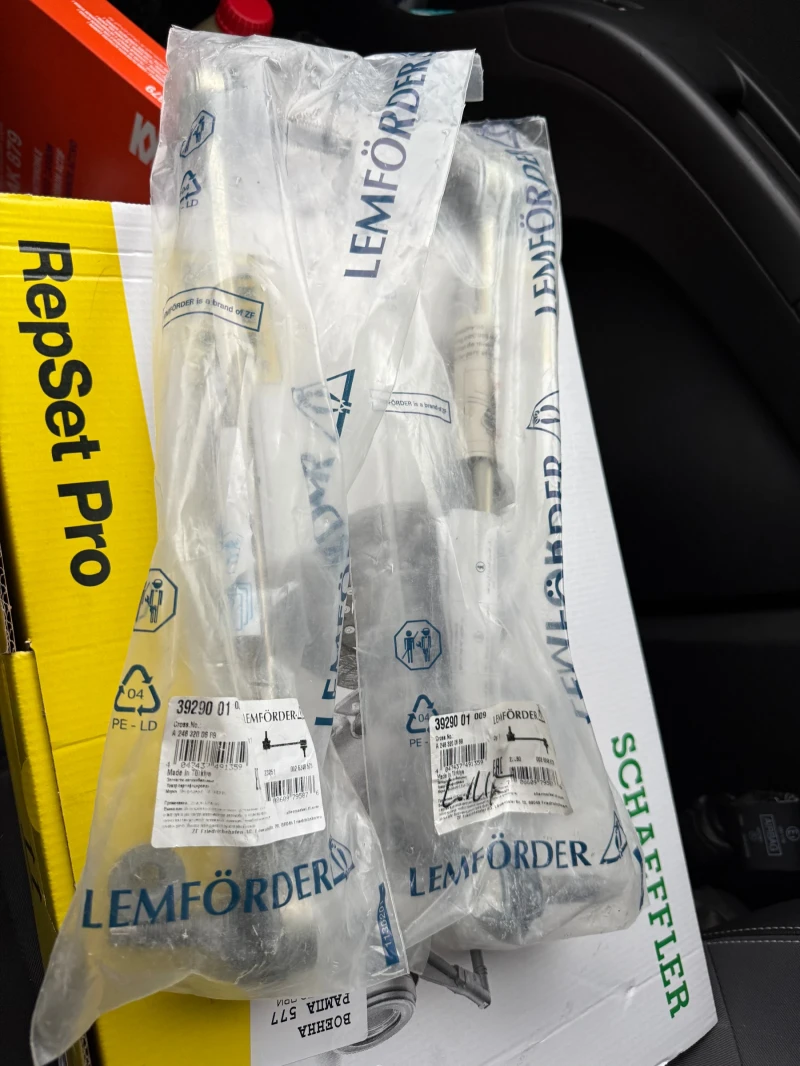 Mercedes-Benz CLA 200, снимка 15 - Автомобили и джипове - 53398206