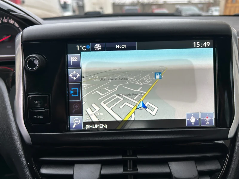 Peugeot 208 1.6HDI НАВИГАЦИЯ, снимка 14 - Автомобили и джипове - 53432687