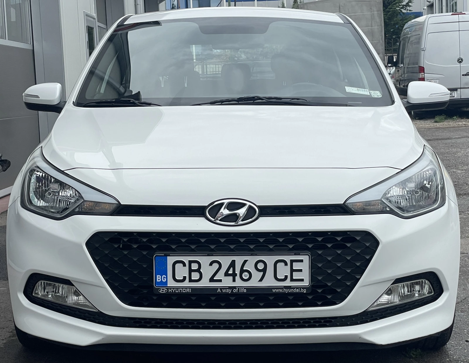 Hyundai I20 Върнат от Лизинг Euro 6B - изображение 8