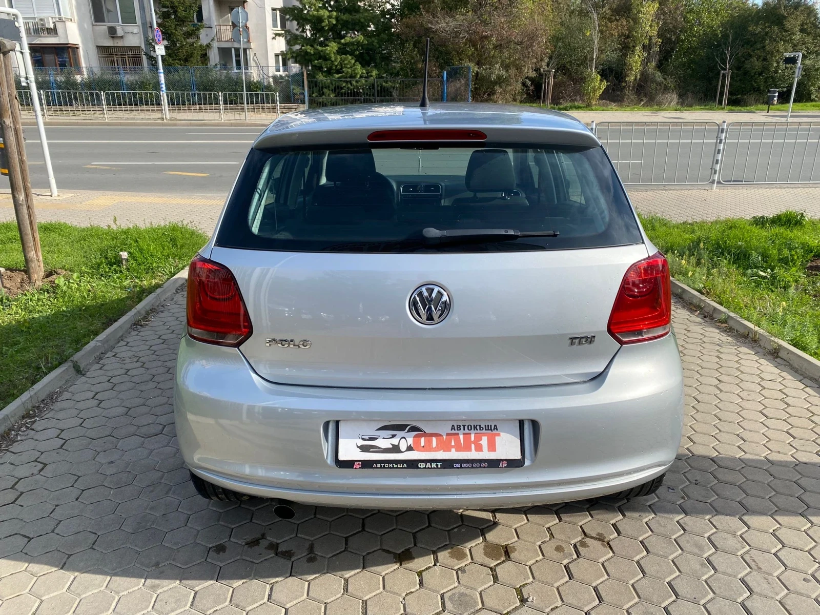 VW Polo 1.6TDi - изображение 5