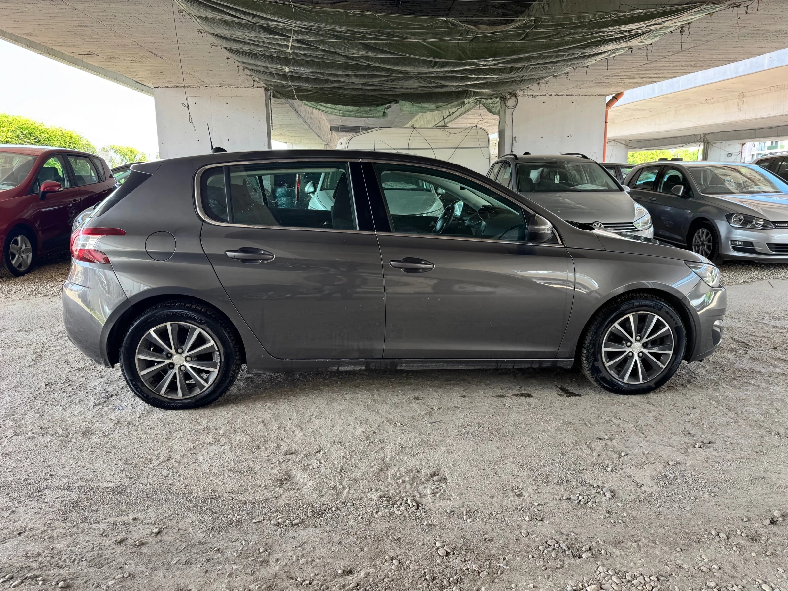 Peugeot 308 2.0e-HDI-NAVI-EURO6-6ск, снимка 5 - Автомобили и джипове - 47680931