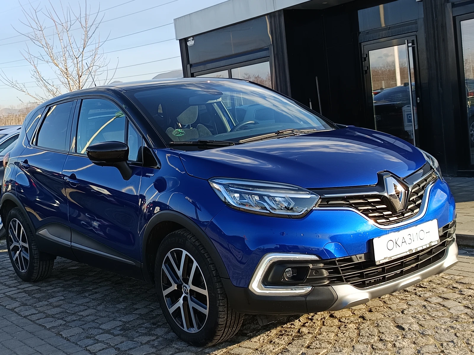 Renault Captur 1.3 TCe/ 150к.с. - изображение 3