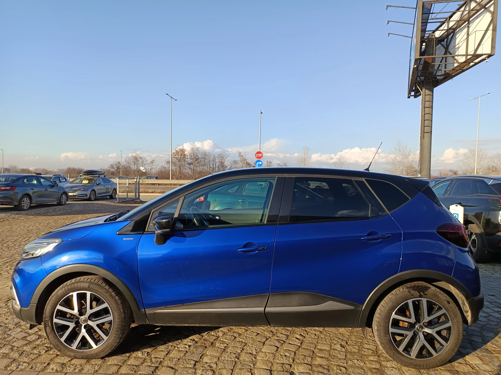 Renault Captur 1.3 TCe/ 150к.с. - изображение 4