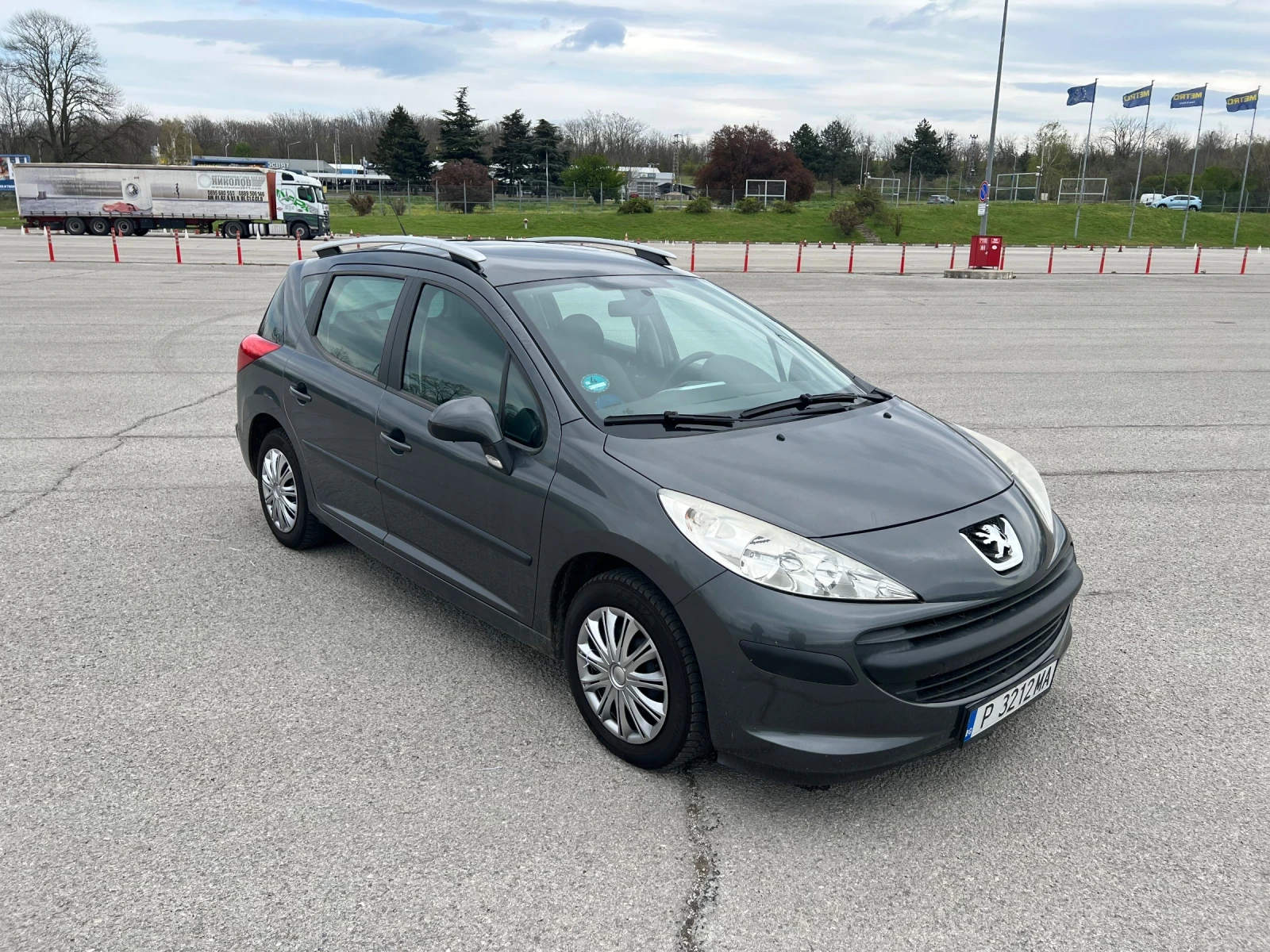 Peugeot 207 SW 1.4 - изображение 3