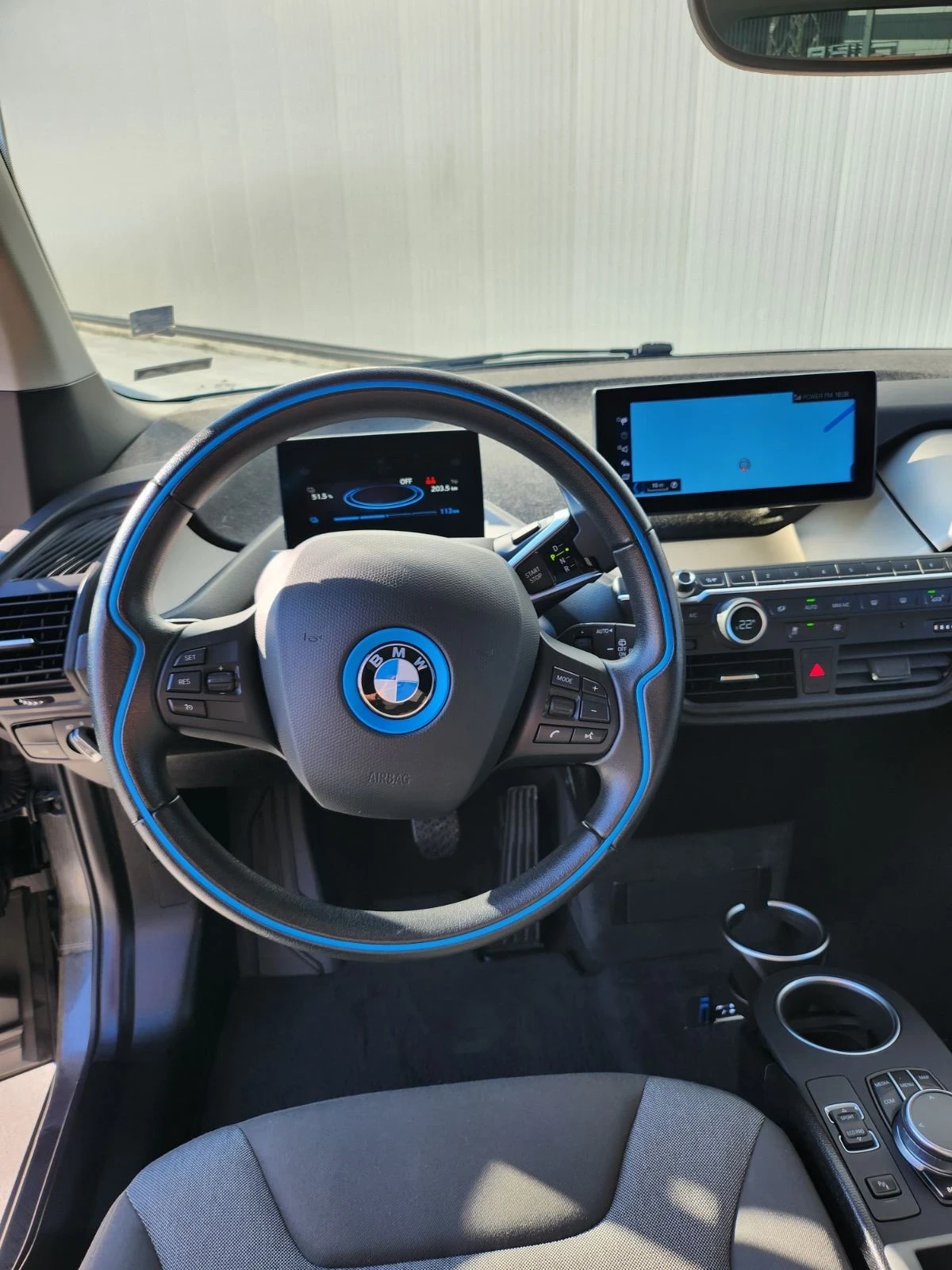 BMW i3 120Ah - изображение 10