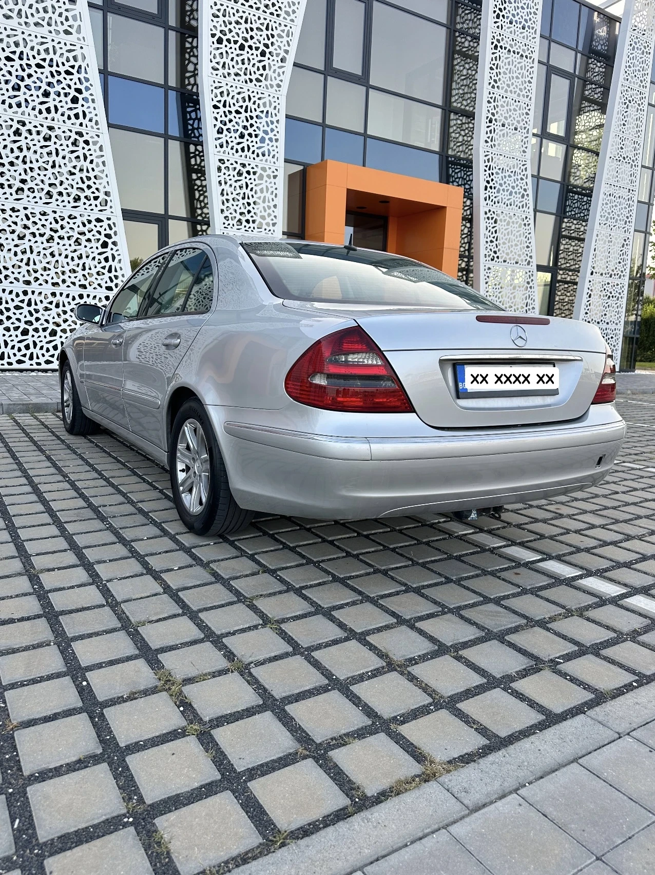 Mercedes-Benz E 270 2, 7 tdi - изображение 9