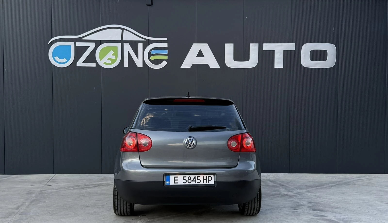 VW Golf 2.0 TDI 140hp AUTOMATIC - изображение 3