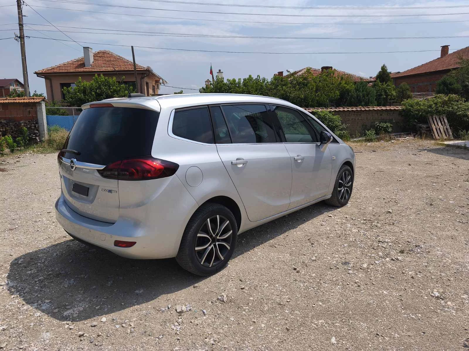 Opel Zafira 1.6 * Турбо* фабричен метан* 6+ 1 места*  - изображение 5