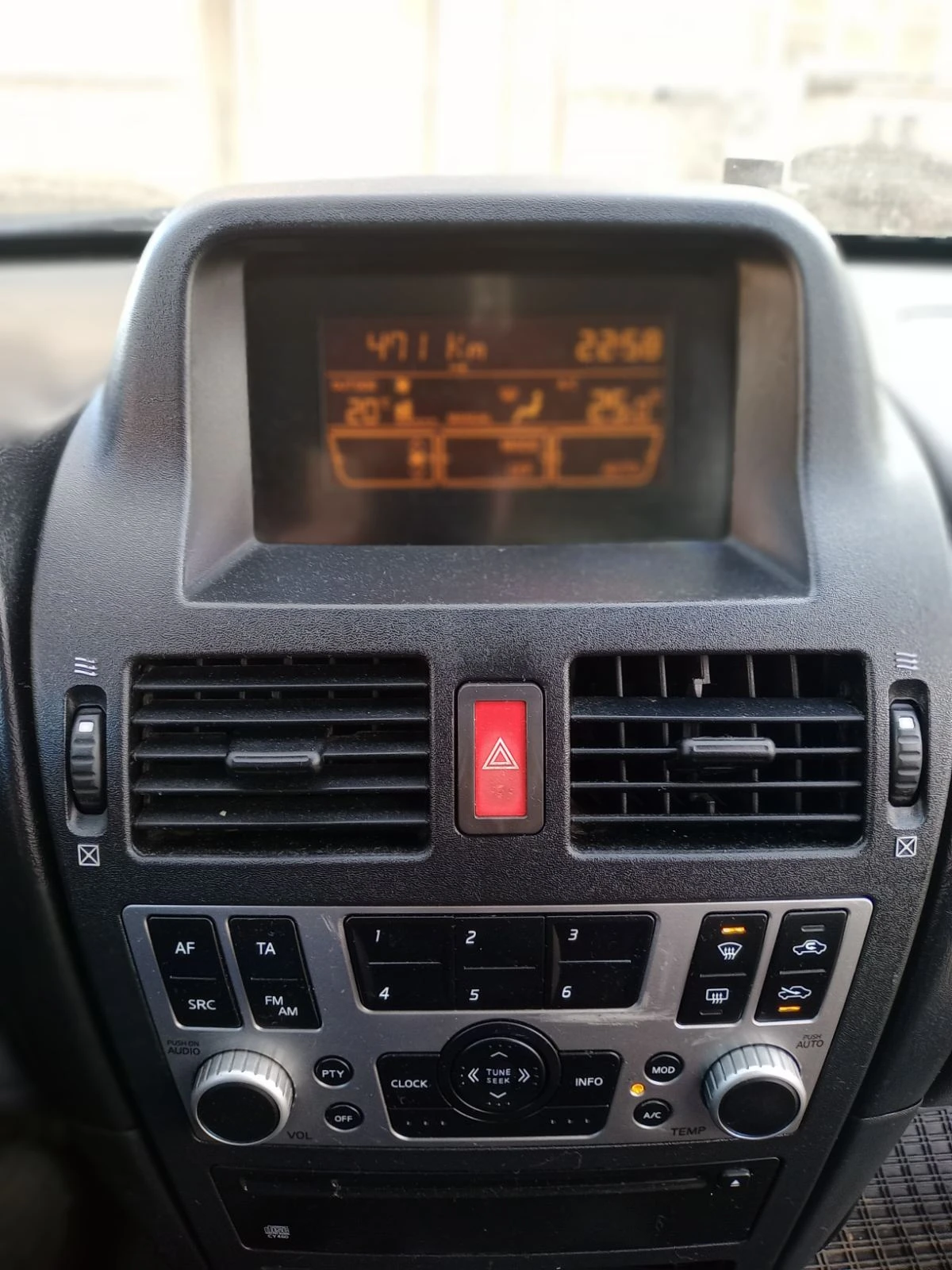 Nissan Almera  - изображение 2