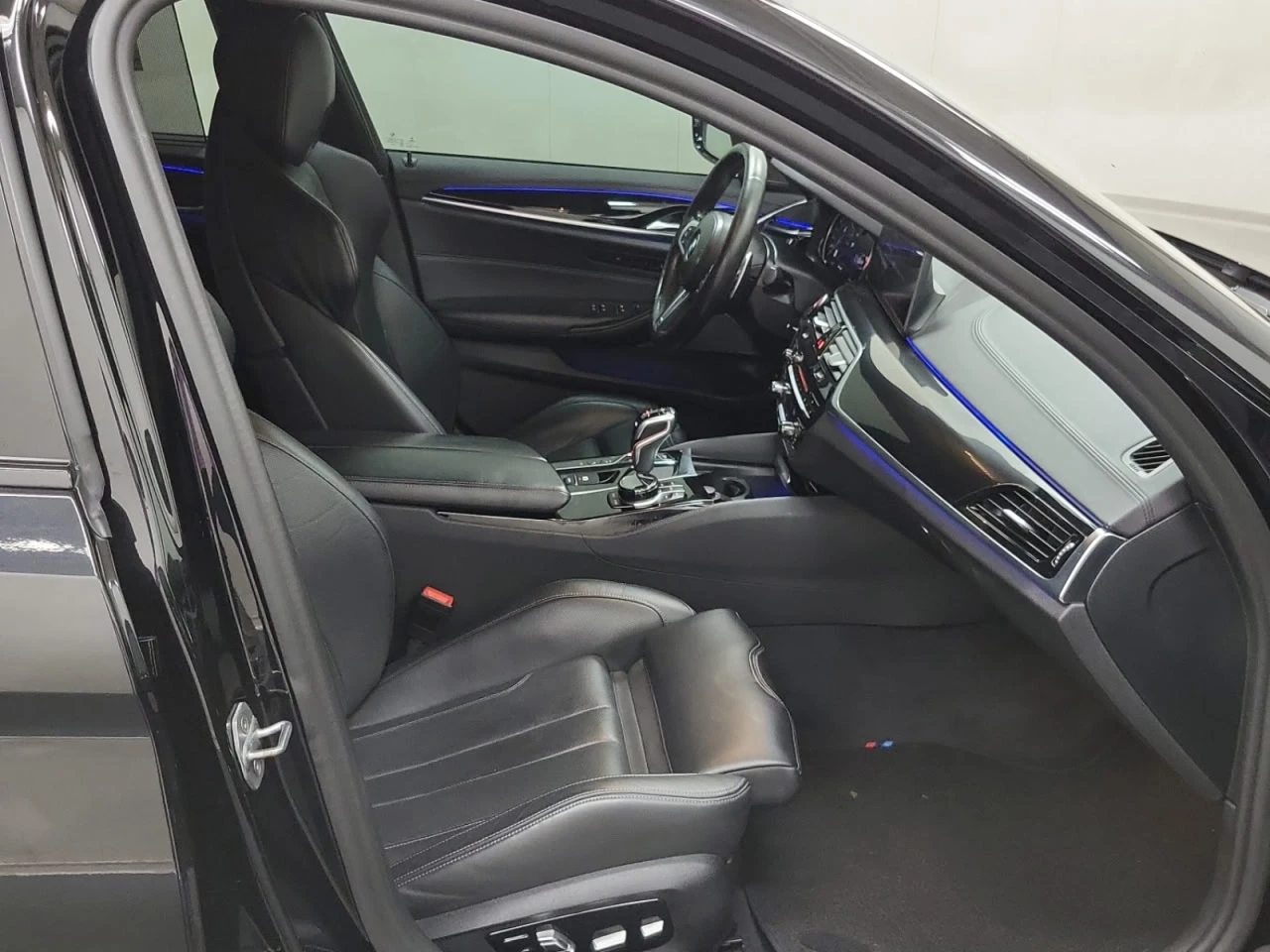 BMW M5 *  *    *   *  | Mobile.bg   12