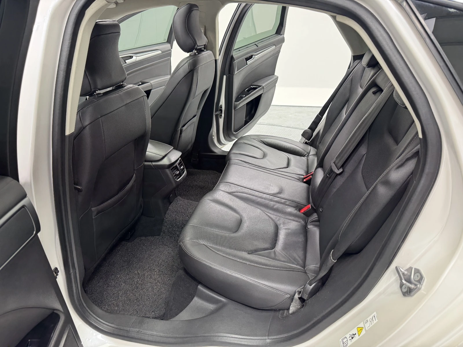 Ford Mondeo 2.0 TDCI  -   -   | Mobile.bg   15