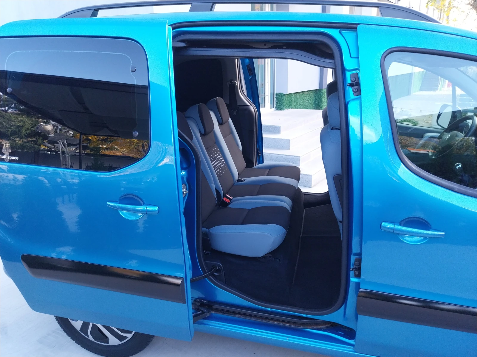 Citroen Berlingo 1.6 HDI/NAVI /Car Play/LUXURY  | Mobile.bg   8