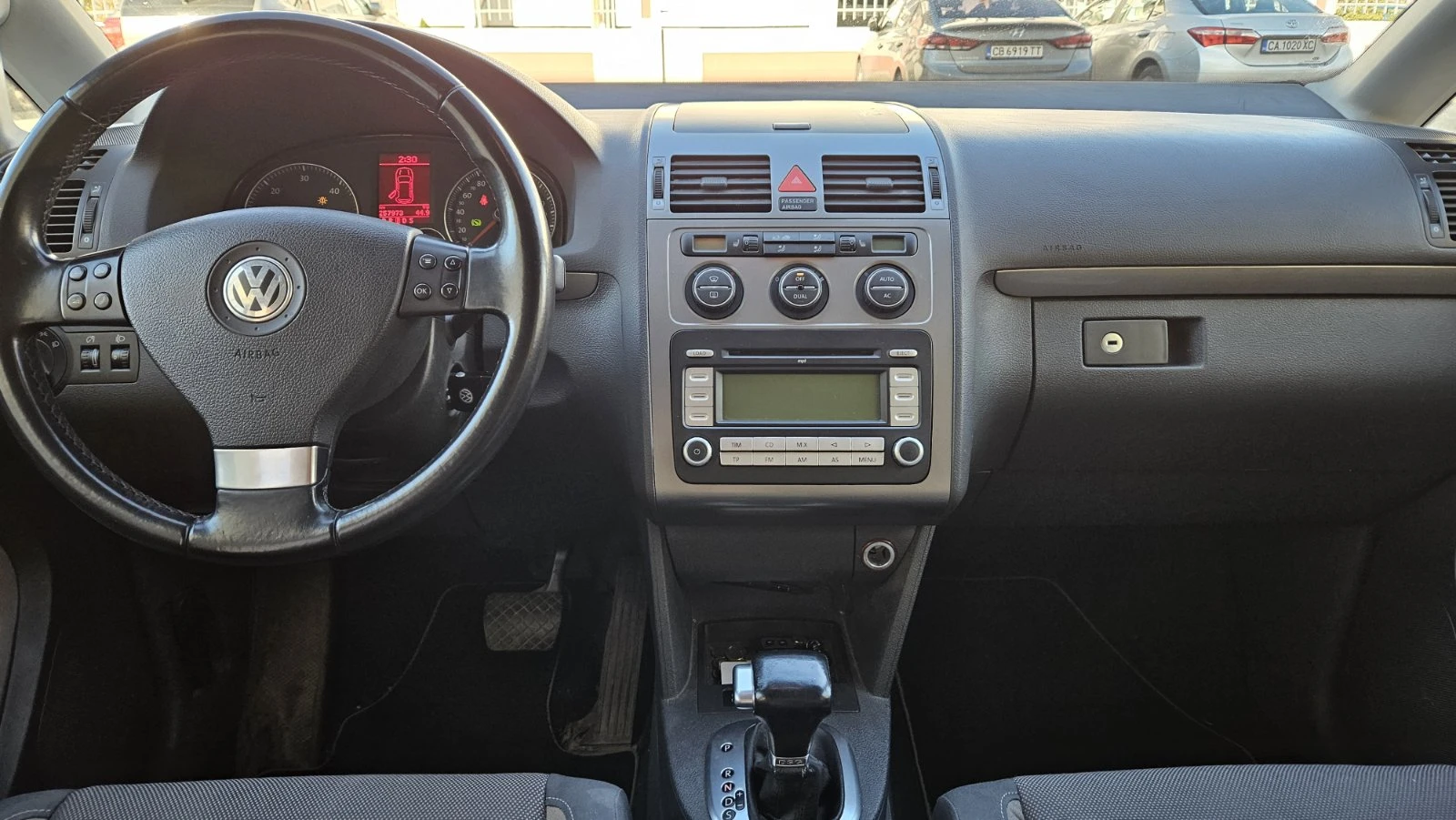 VW Touran CROSS - изображение 7