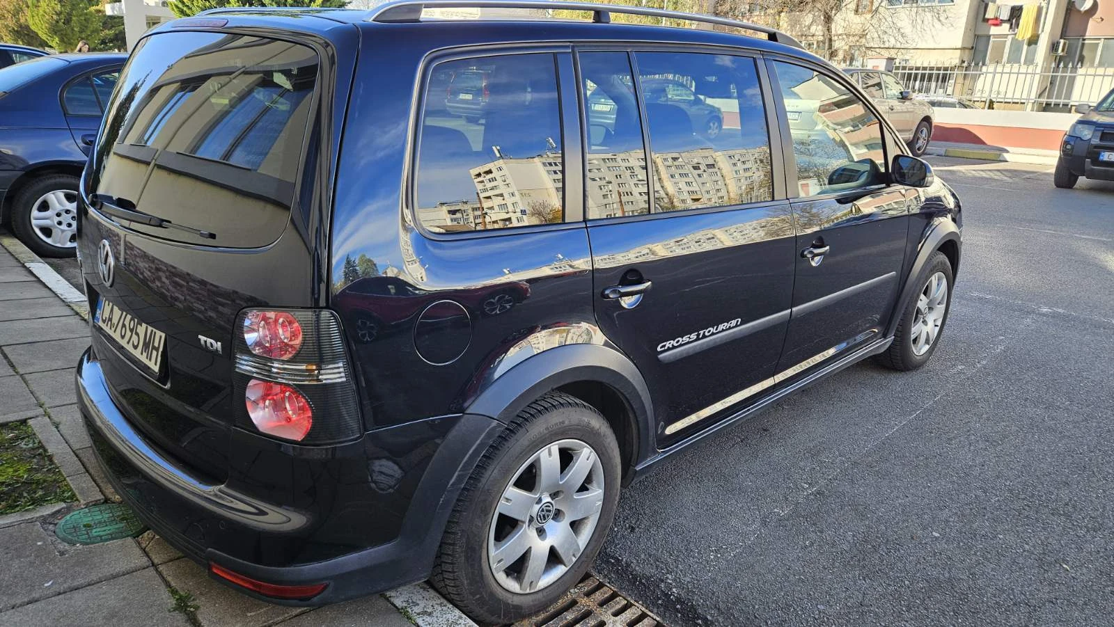 VW Touran CROSS - изображение 5