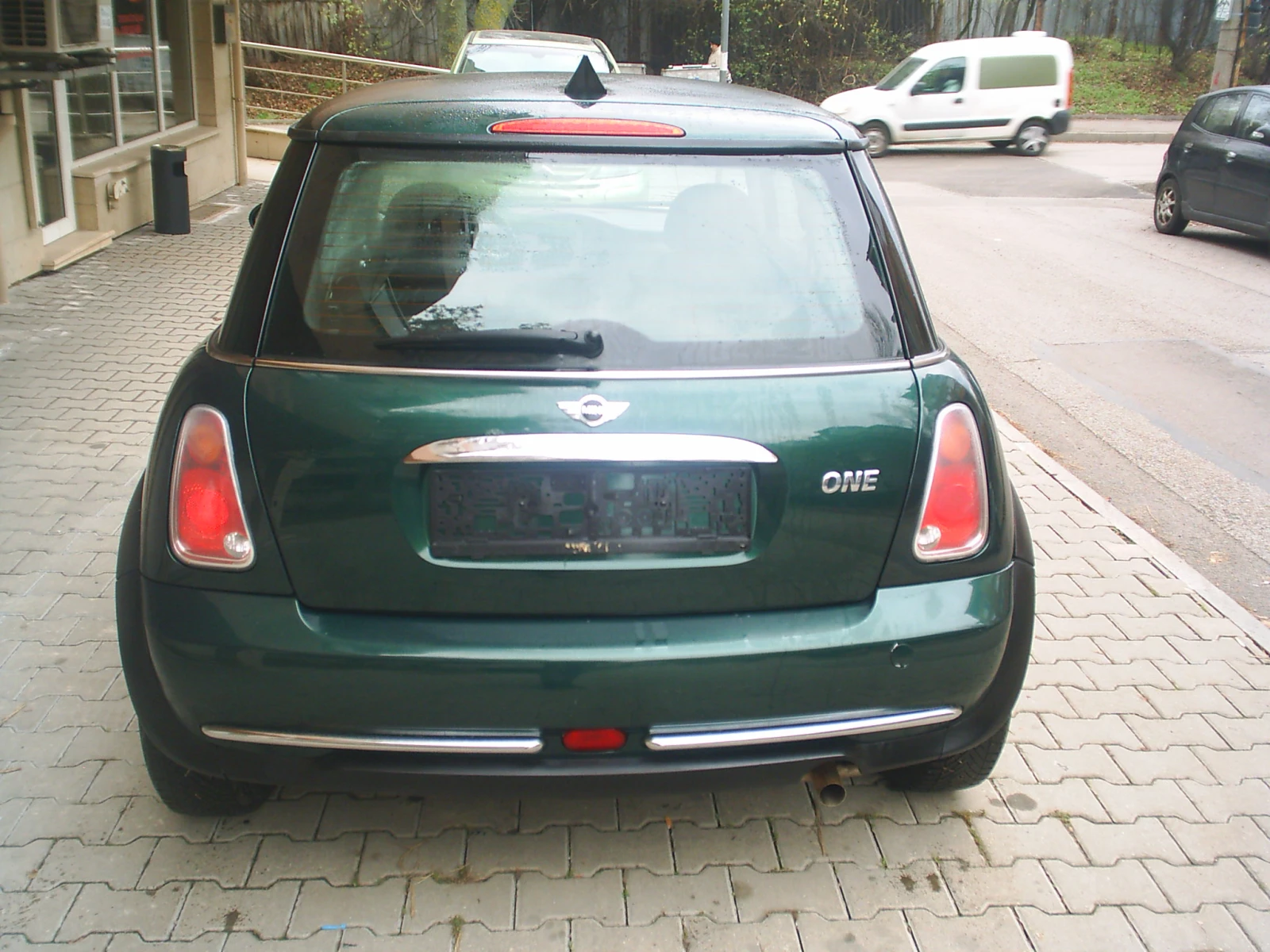 Mini One 1.6 16V 90 к.с - изображение 4