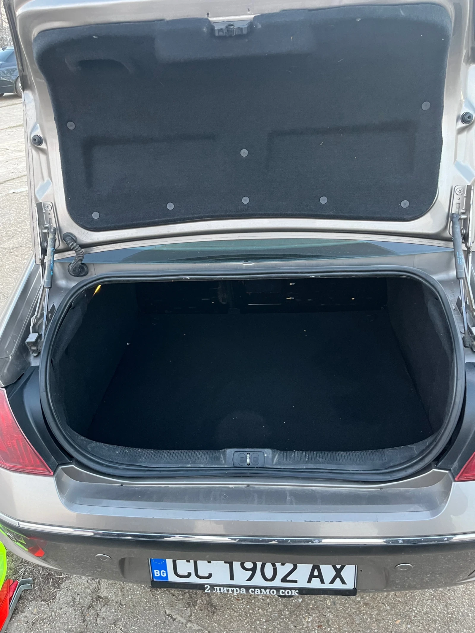 Peugeot 407, снимка 15 - Автомобили и джипове - 53753759