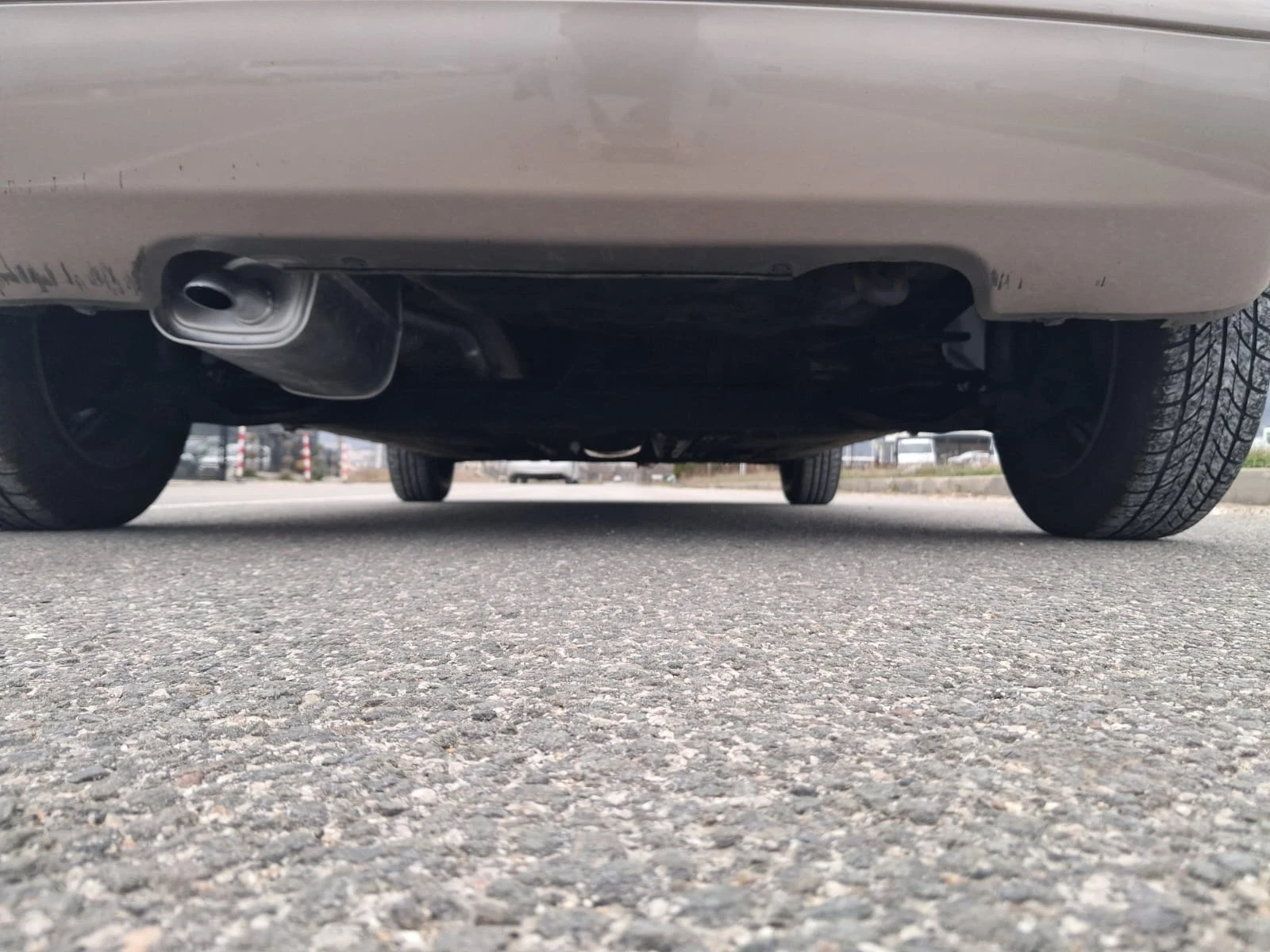 Nissan Micra 1.3 клима уникат Германия без точка ръжда, снимка 17 - Автомобили и джипове - 53906974