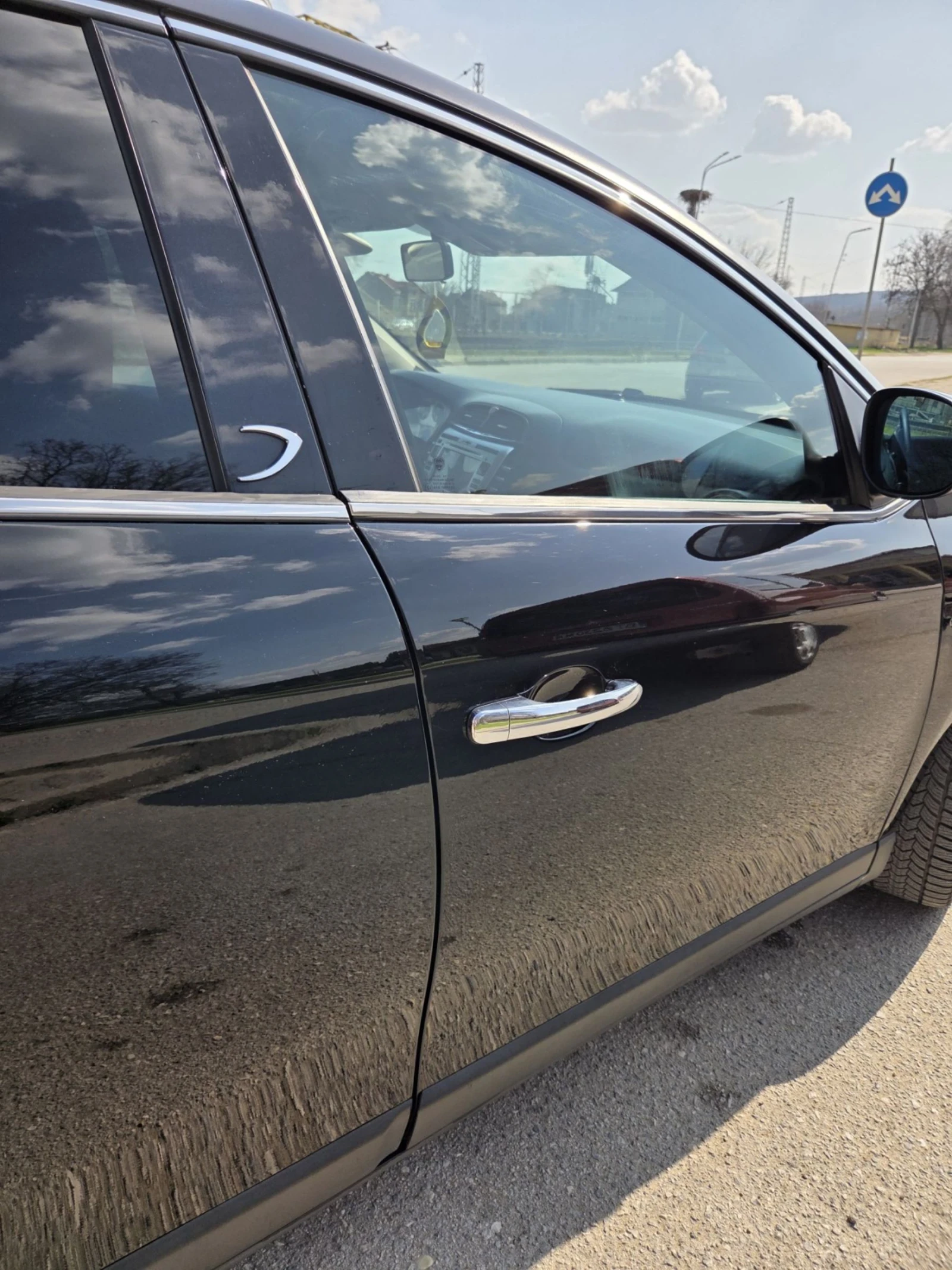 Lancia Delta, снимка 5 - Автомобили и джипове - 53978435