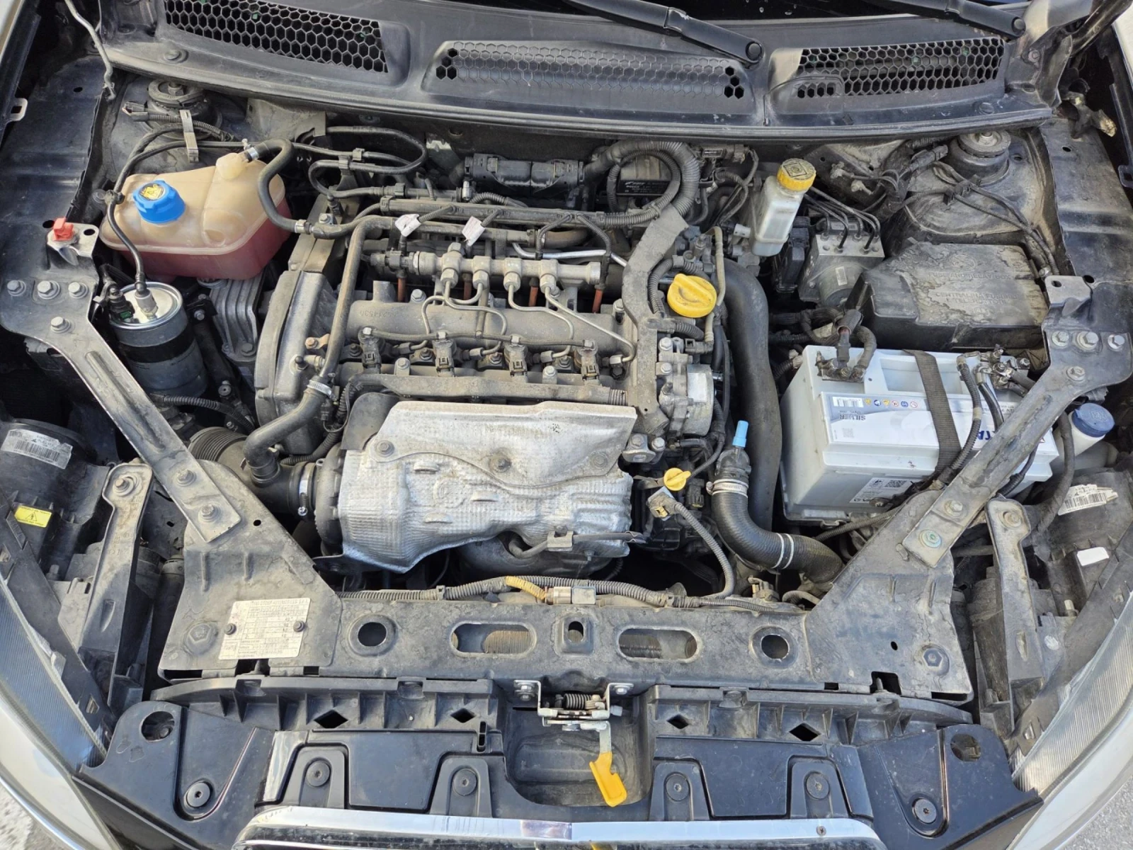 Lancia Delta, снимка 8 - Автомобили и джипове - 53978435