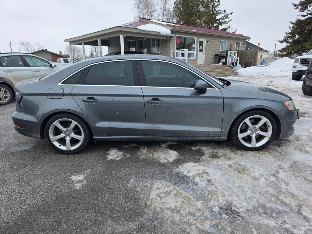 Audi A3 2.0T* quattro* Progressiv* АвтоКредит* (ЦЕНА ДО БГ, снимка 8 - Автомобили и джипове - 54001519