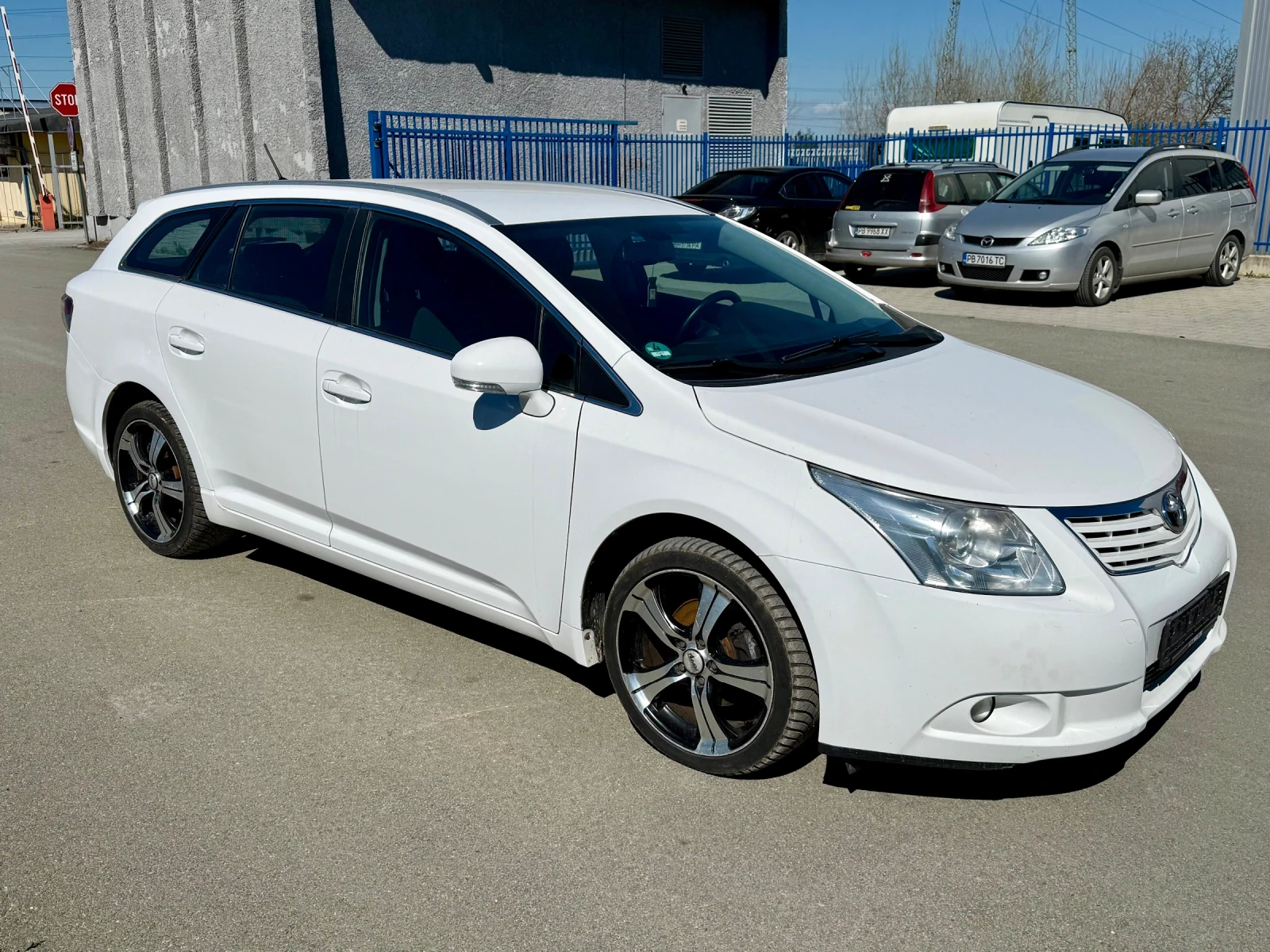 Toyota Avensis 2.0d-125��-��������-������ ��-��������� | Mobile.bg � ����������� 2