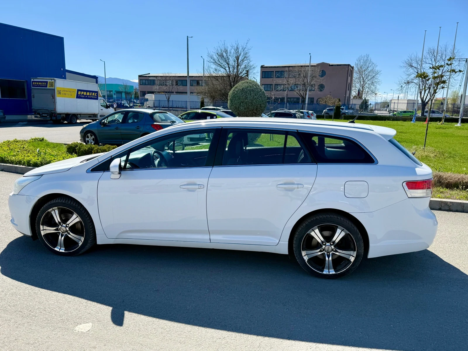 Toyota Avensis 2.0d-125��-��������-������ ��-��������� | Mobile.bg � ����������� 7