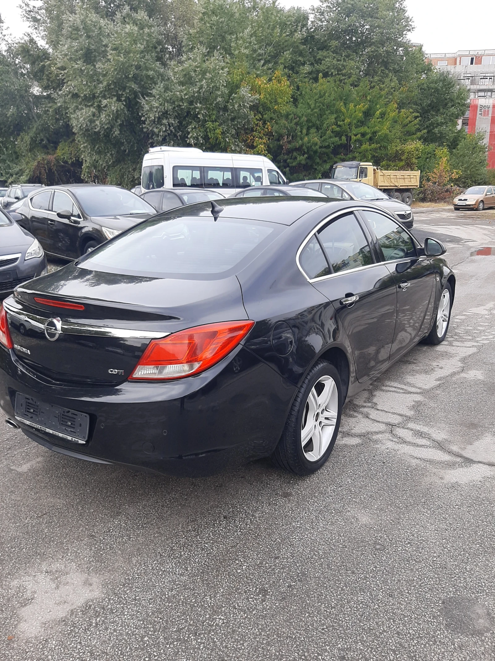 Opel Insignia 2, 0  автомат, снимка 9 - Автомобили и джипове - 54117048