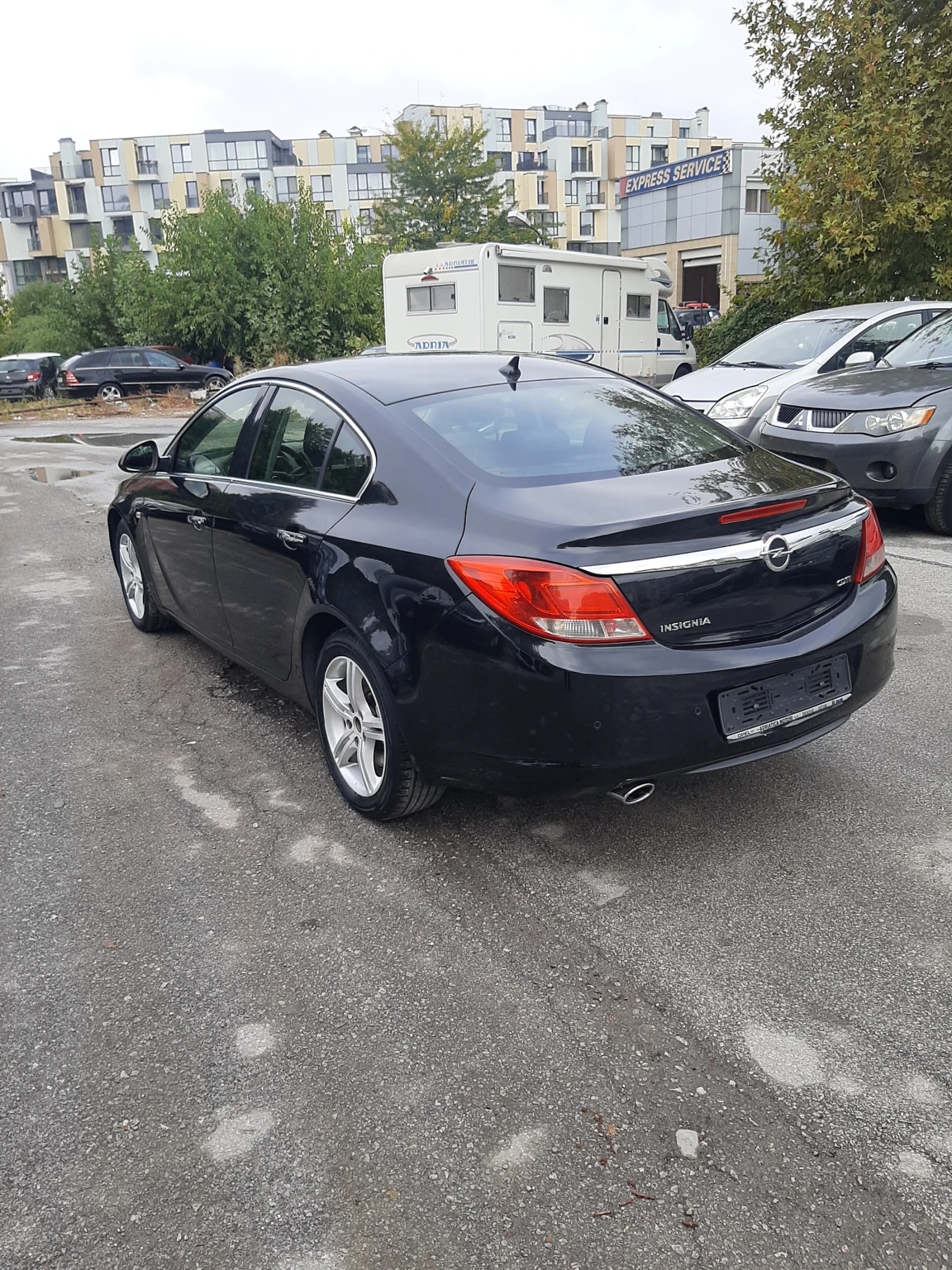 Opel Insignia 2, 0  автомат, снимка 10 - Автомобили и джипове - 54117048