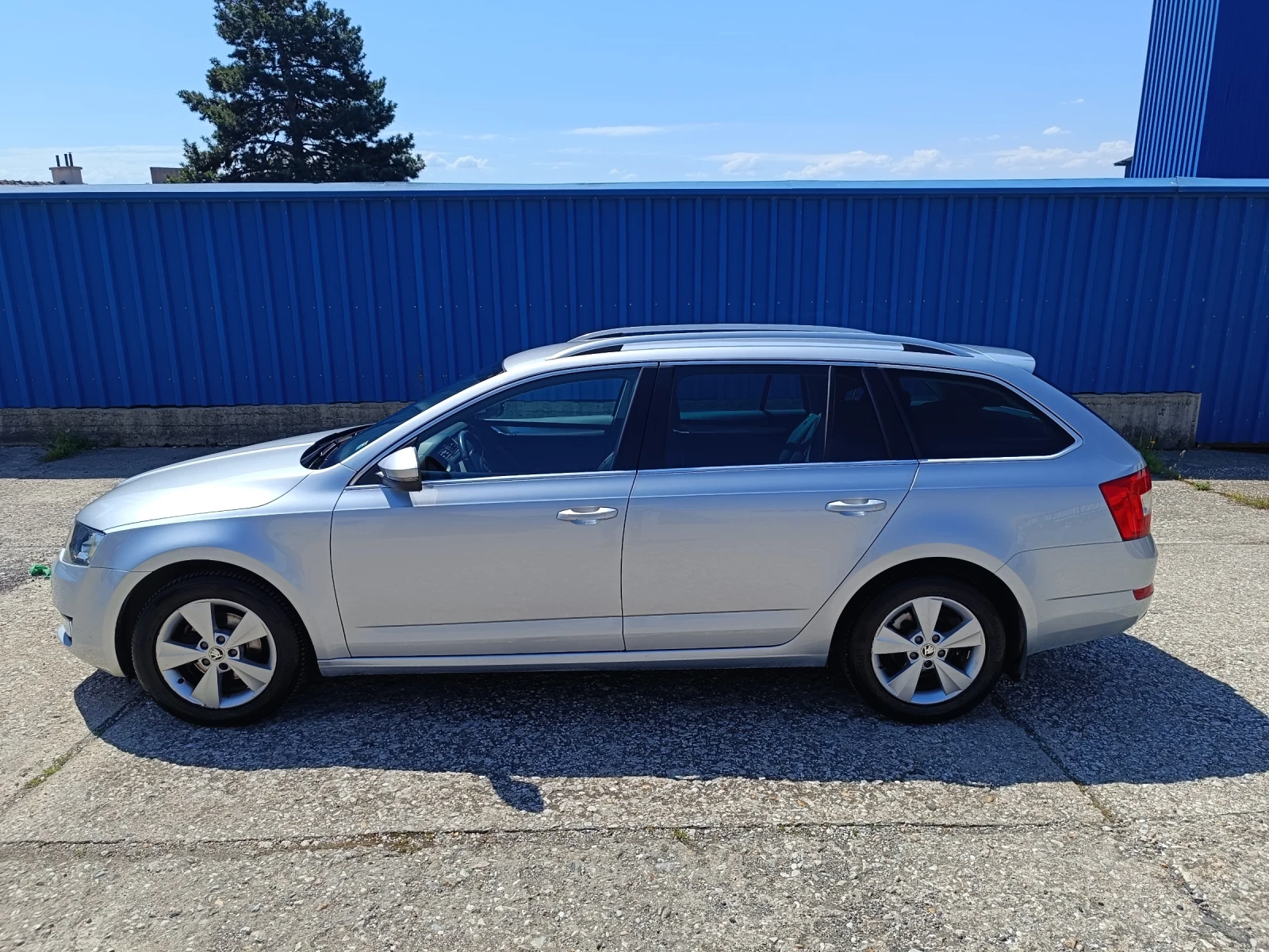 Skoda Octavia Комби стайл