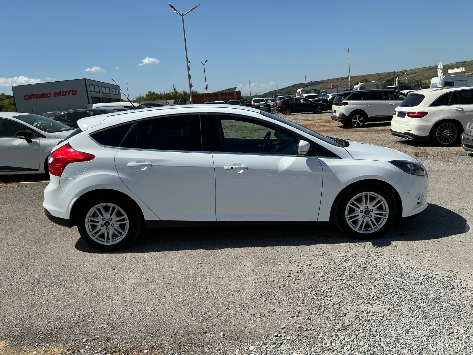Ford Focus 1.6 TDCI Titanium, снимка 4 - Автомобили и джипове - 55093382