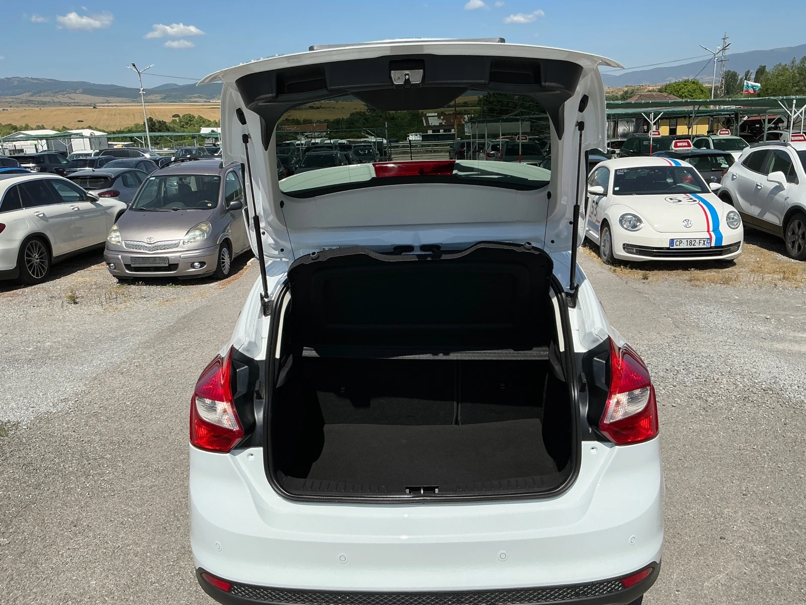 Ford Focus 1.6 TDCI Titanium, снимка 9 - Автомобили и джипове - 55093382