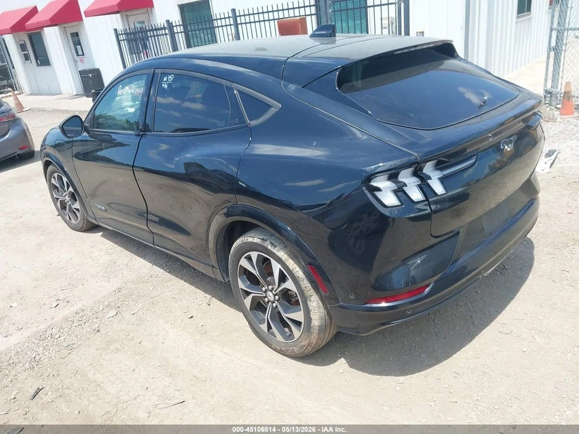Ford Mustang Mach-E Premium, снимка 3 - Автомобили и джипове - 55288896