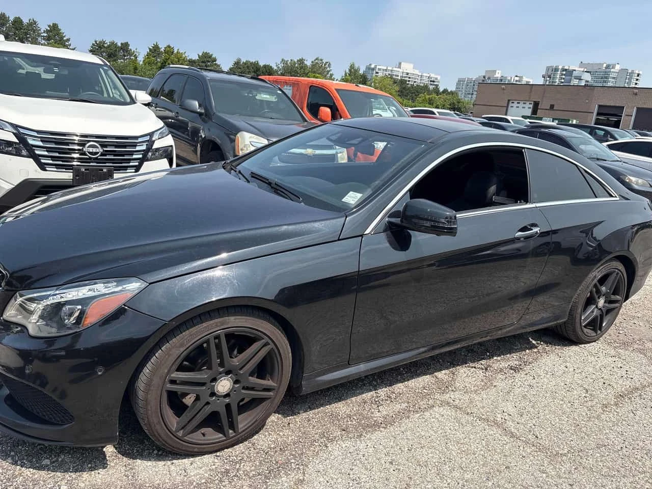 Mercedes-Benz E 400 H/K * CARFAX * ОПЦИЯ ЗА ФИНАНСИРАНЕ, снимка 2 - Автомобили и джипове - 55327102