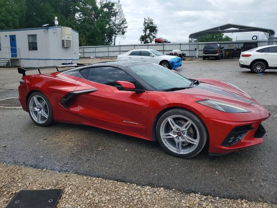 Chevrolet Corvette STINGRAY 2LT, снимка 3 - Автомобили и джипове - 55382301