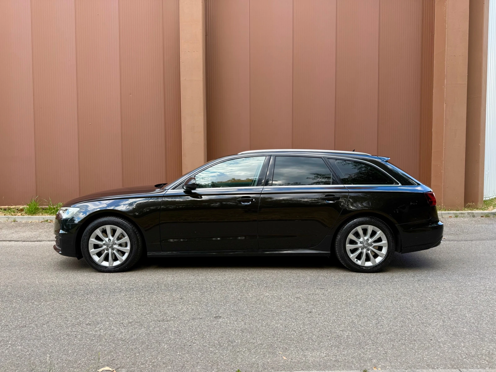 Audi A6 FACELIFT 3.0 TDI quattro| КОЖА| NAVI| ГАРАНЦИЯ, снимка 2 - Автомобили и джипове - 55932120