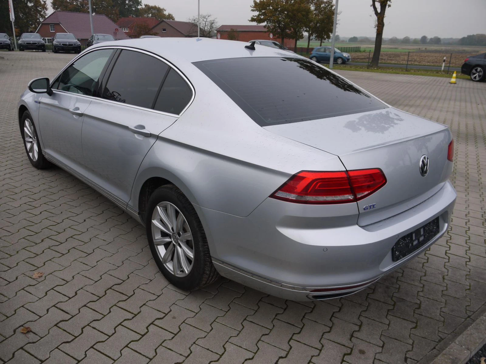 VW Passat, снимка 3 - Автомобили и джипове - 56322058
