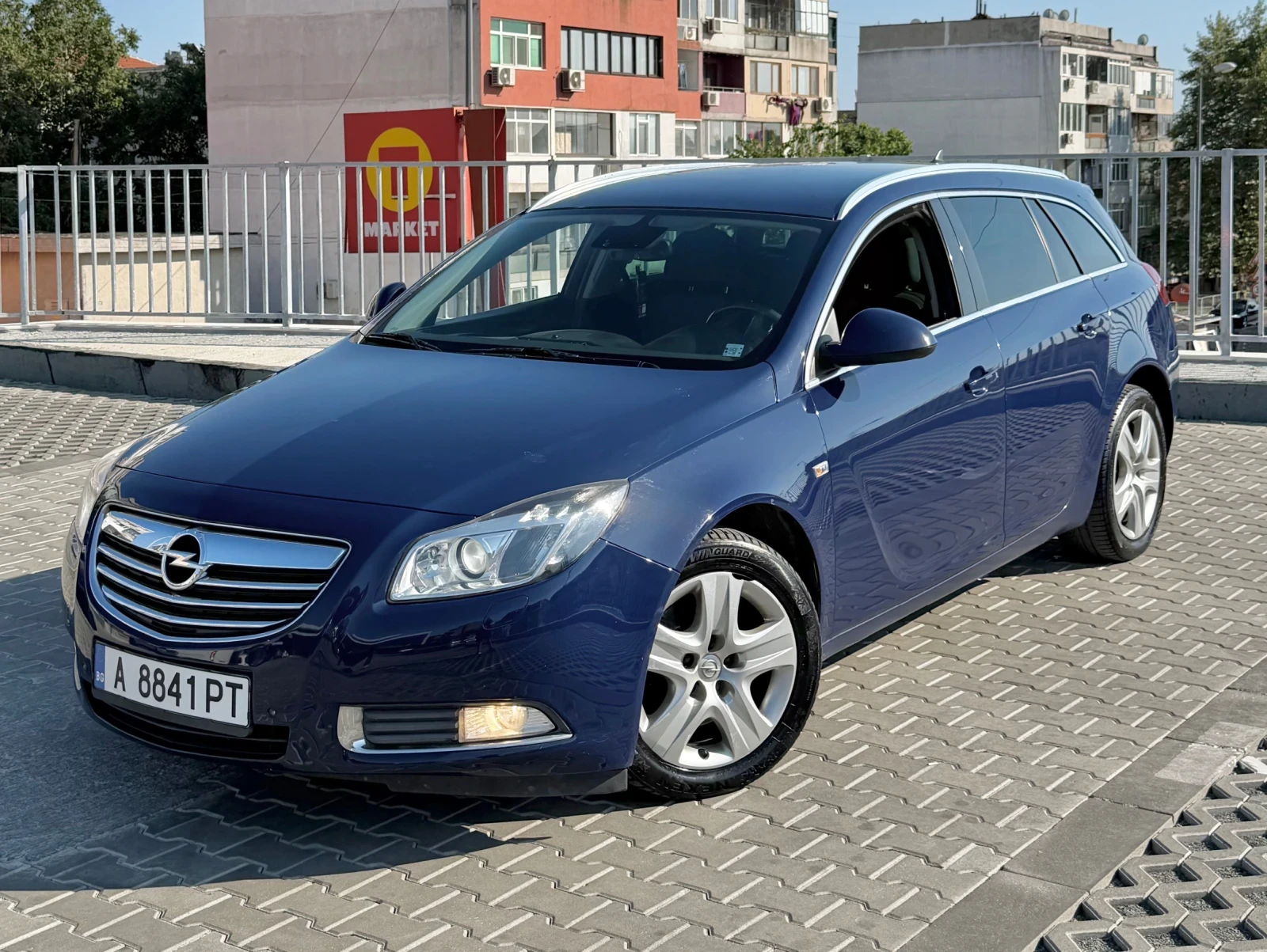 Opel Insignia 2.0 CDTl 6-ск 2013г