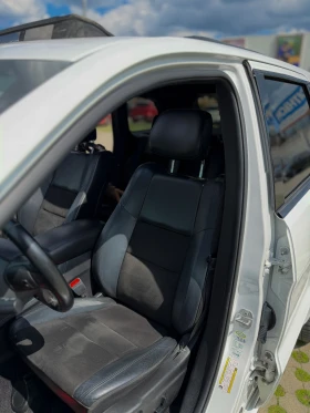 Jeep Grand cherokee  Grand Cherokee Altitude 3, 6 V6 газово, снимка 11