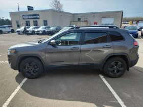 Jeep Cherokee * Altitude * ПАМЕТ * KEYLESS * NAVI, снимка 2