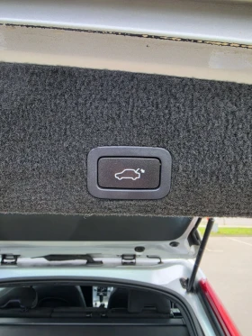 Volvo XC60 2.4 D5 AWD, снимка 12