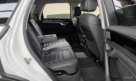 VW Touareg TDI / МАСАЖИ / ОБДУХВАНЕ / ПАМЕТИ / DISTRONIC, снимка 12