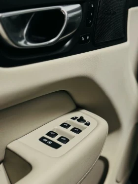 Volvo XC60 B6 Plus Dark * HeadUp * АвтоКредит * (ЦЕНА ДО БГ) - 63999 лв. - 17877305 8