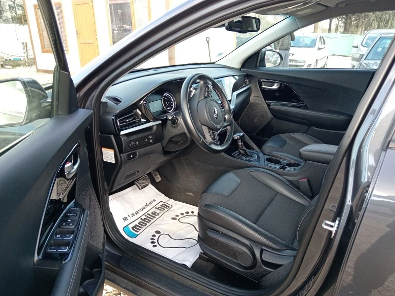 Kia Niro 1.6-hibrid, снимка 12 - Автомобили и джипове - 44992077