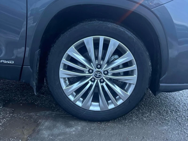 Toyota Highlander * Hybrid Limited * CARFAX * БЕЗ ПЪРВОНАЧАЛНА ВНОСК, снимка 7 - Автомобили и джипове - 52877808