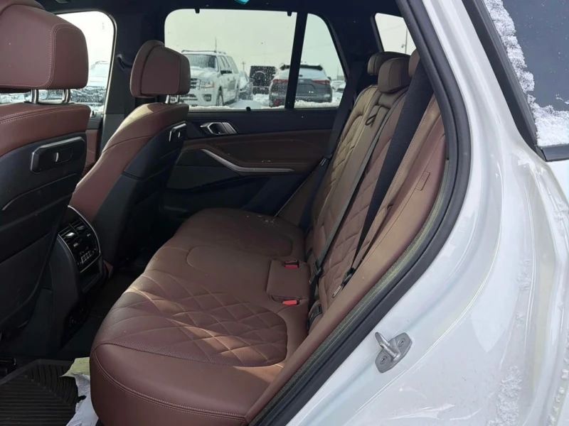 BMW X5 * xDrive40i * CARFAX * БЕЗ ПЪРВОНАЧАЛНА ВНОСКА, снимка 15 - Автомобили и джипове - 53157594