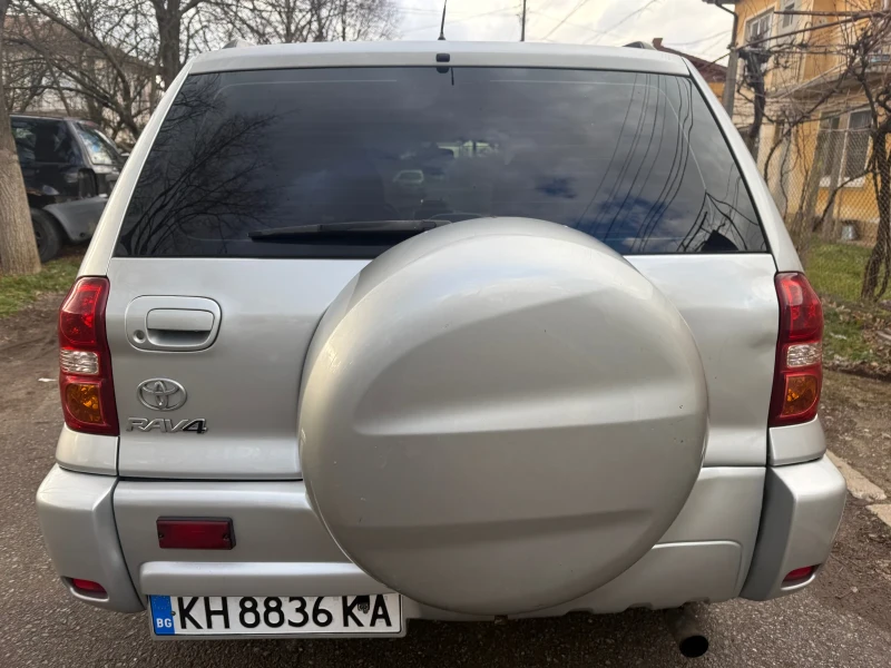 Toyota Rav4, снимка 15 - Автомобили и джипове - 53395500